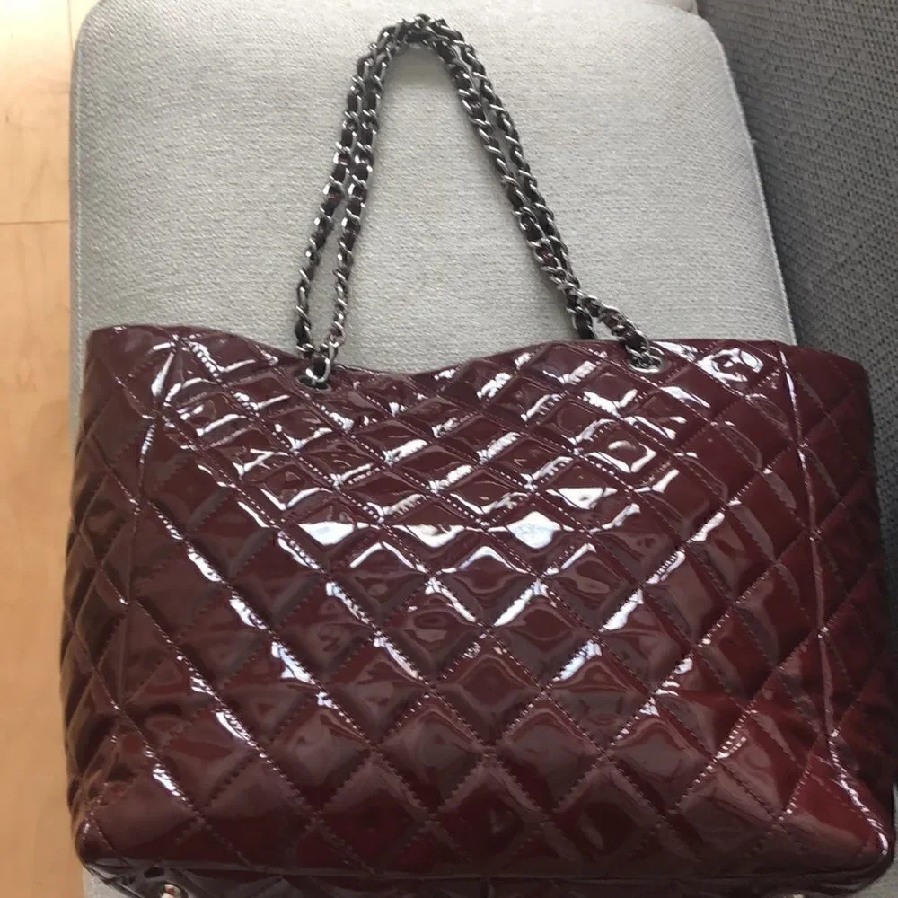 Stunning Authentic Chanel Burgundy Tote Bag